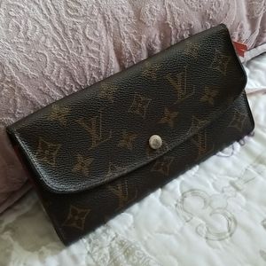 Preloved Louis Vuitton long wallet